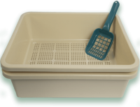 a kitty litter box and scooper